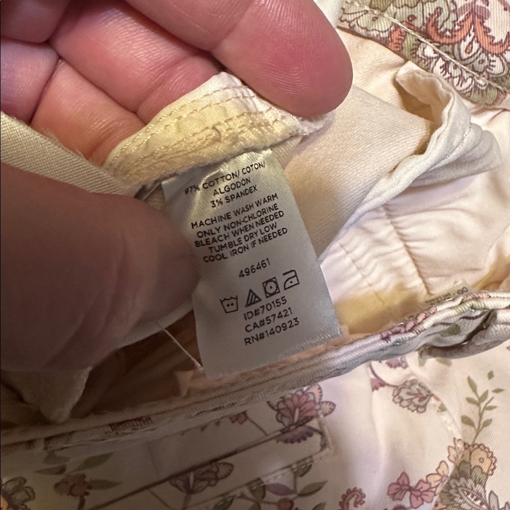 LOFT riviera pants Black and Peach Floral Capris 2 PRs size 00P - Picture 2 of 11